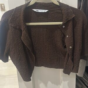 Zara brown short sleeve, cropped button shirt